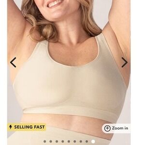 Shapermint‎ Essentials Everyday Comfort Straps Wireless Shaping Bra M/M